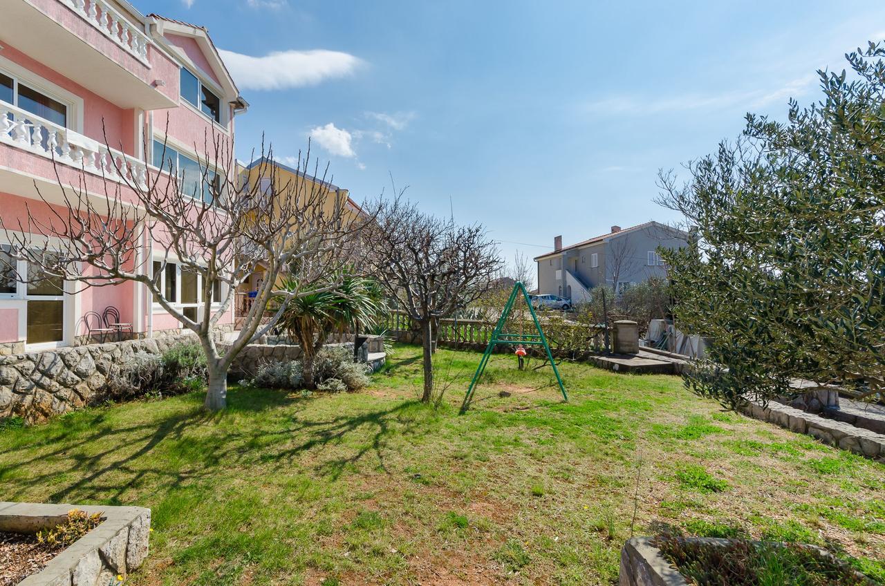 Apartments Krunoslav Punat Exterior foto